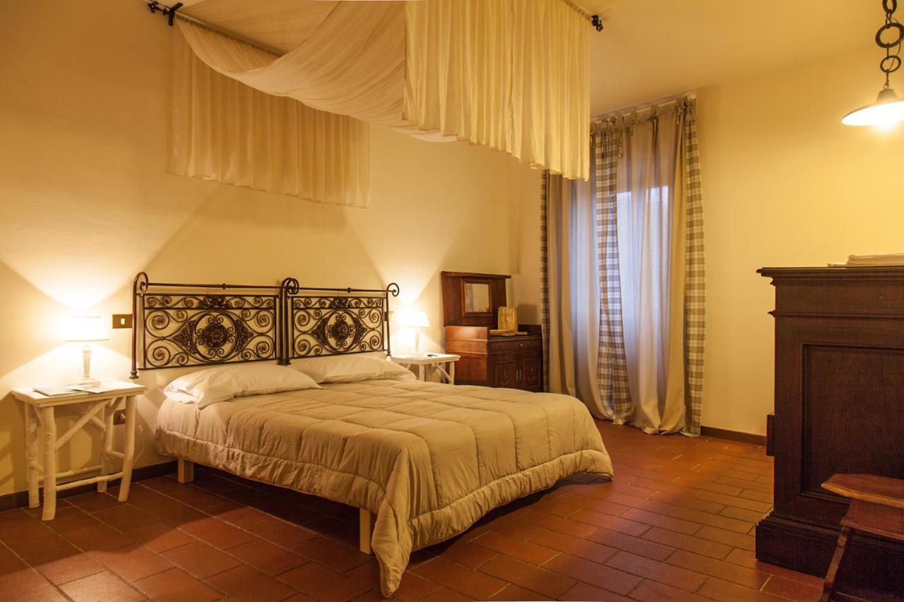 Agriturismo La Commenda-Adults Only Cascia Habitación foto