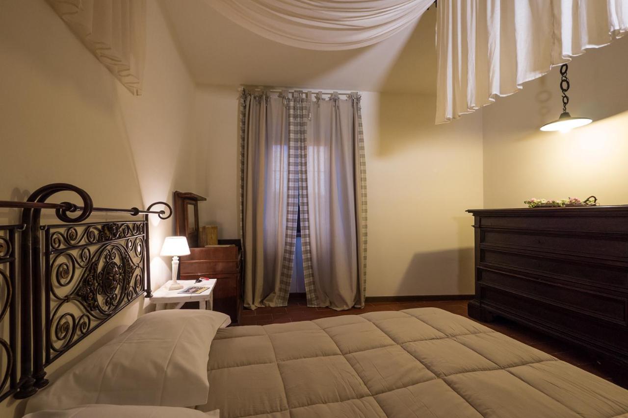Agriturismo La Commenda-Adults Only Cascia Habitación foto