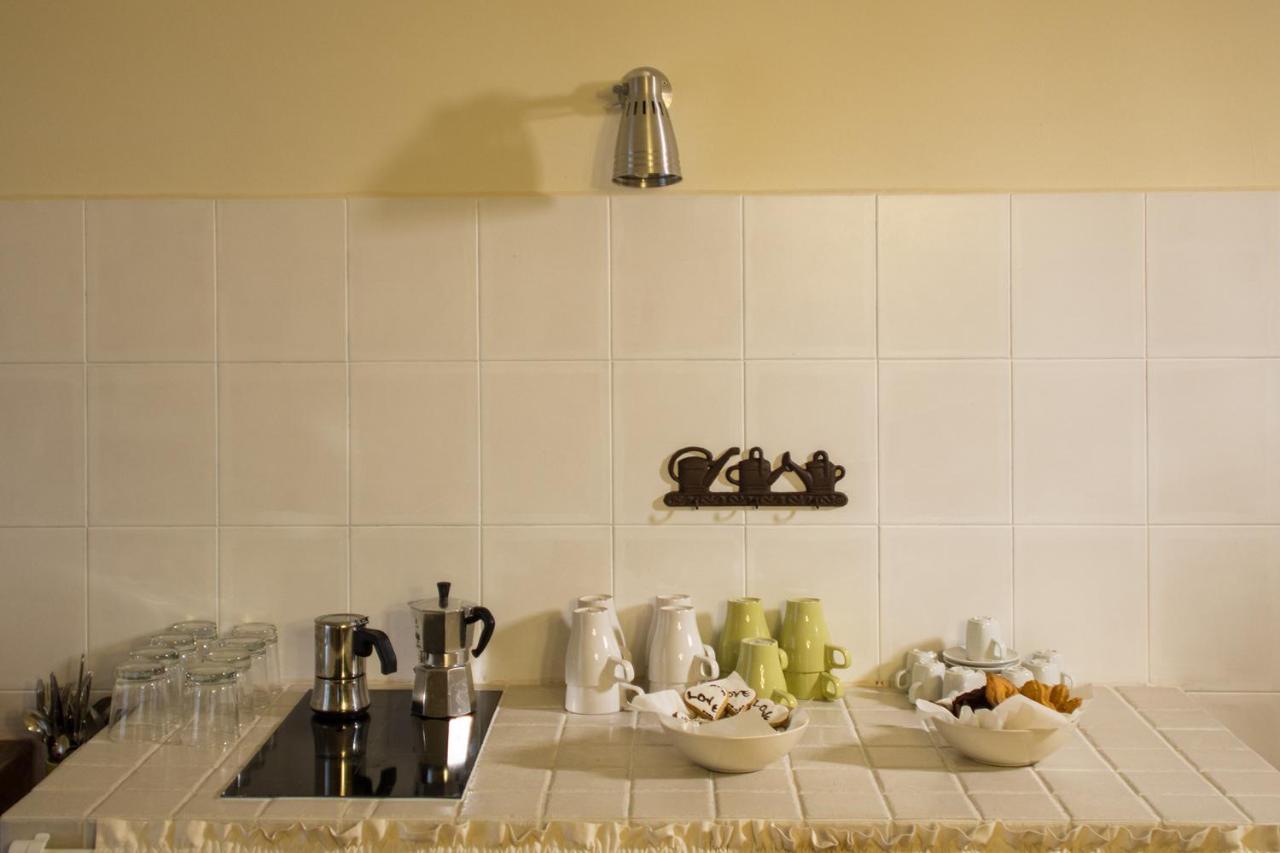 Agriturismo La Commenda-Adults Only Cascia Habitación foto