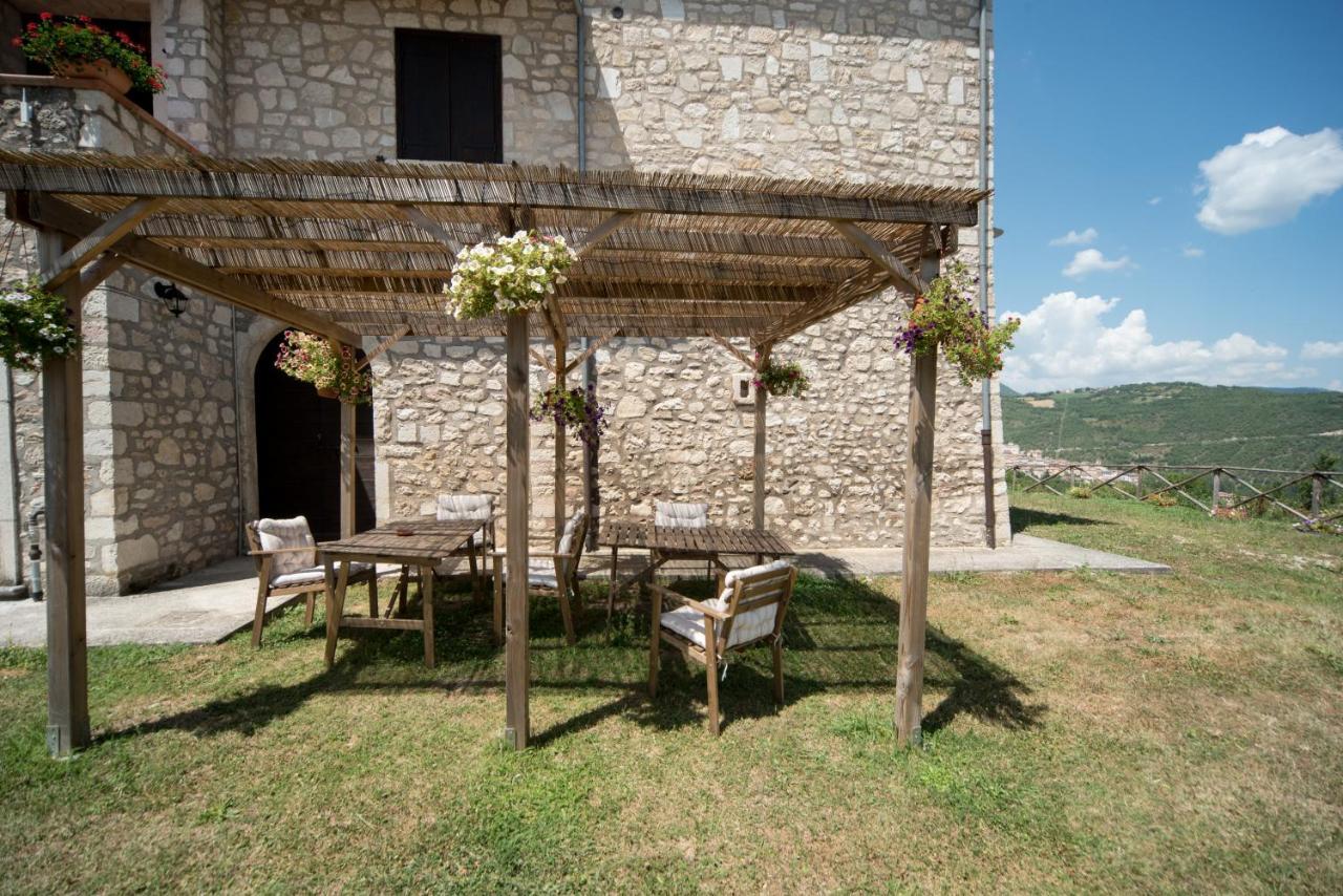 Agriturismo La Commenda-Adults Only Cascia Exterior foto